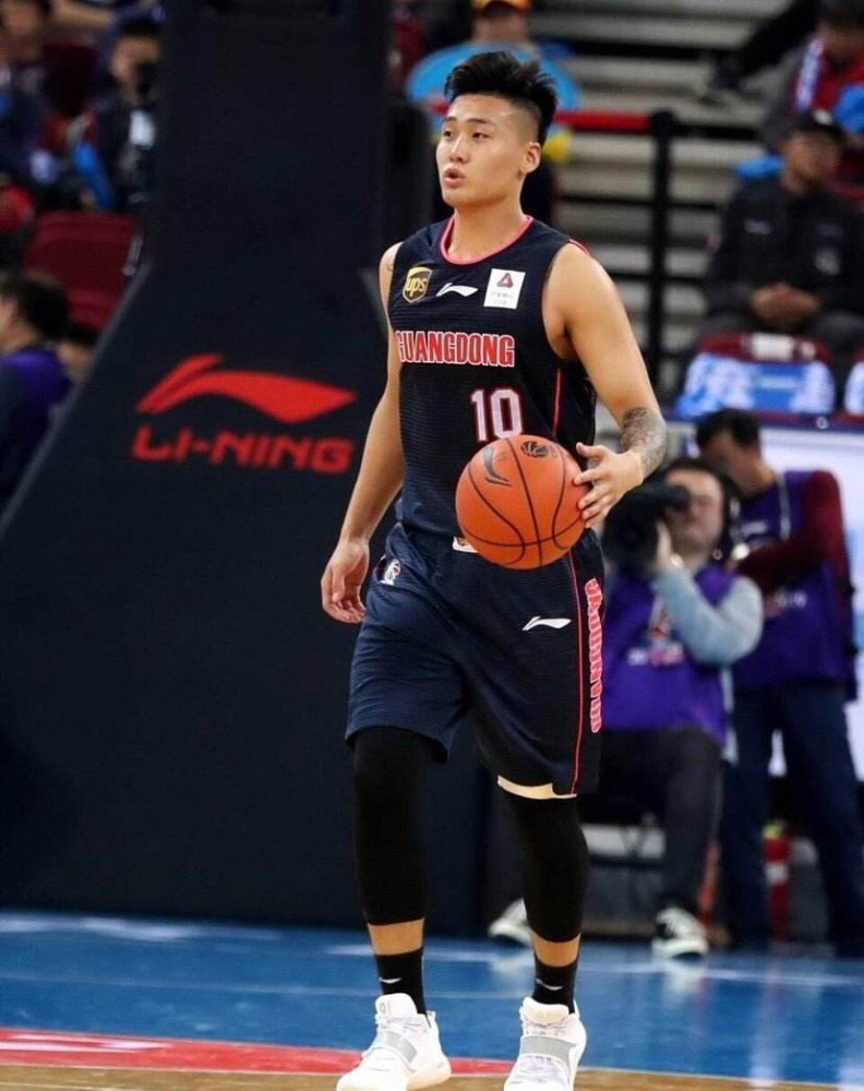 开云登录入口关于风云突变纽约尼克斯赛后调整名单切尔西队长鼓劲备战CBA季后赛，詹姆斯在曼联比赛中状态火爆都惊呆了的信息